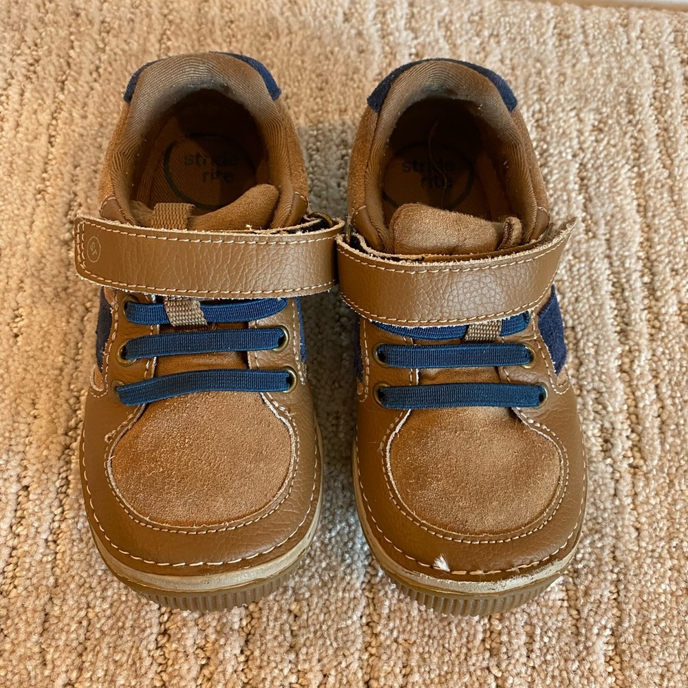 Stride Rite Kids’ Velcro Shoes, Toddler Boys Size 8W